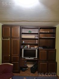 Atdosim labā stāvoklī saglabājušās mēbeles. Mēbeles atrodas Ilustes ielā 105, otrais stāvs. Zvanīt uz otro norādīto telefona numuru.