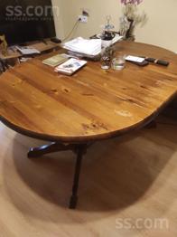 Предлагаю стол сосна массив для вашего дальнейшего восстановление