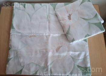 Spilvendrāna, poliesters, 43x43cm, katra 3 Eur.